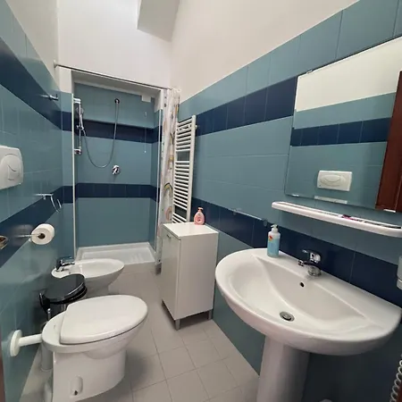 Novello Hostal