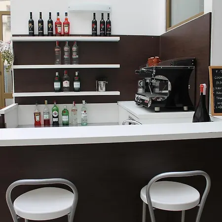 Novello Hostel *