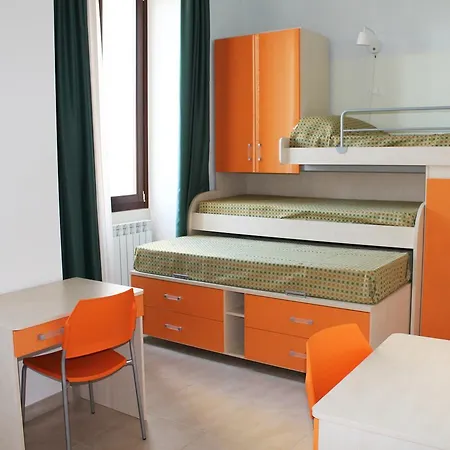 Novello *